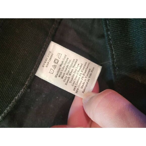 Everlane Kick Crop Jeans Coated True Black Raw Hem Women's 26 - Picture 6 of 6